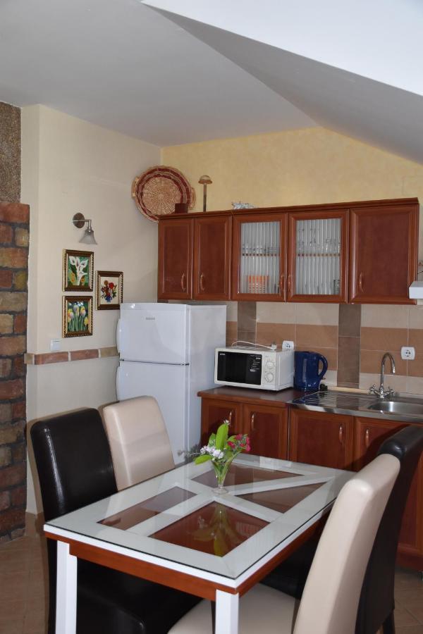Apartments Scepanovic ティヴァト エクステリア 写真