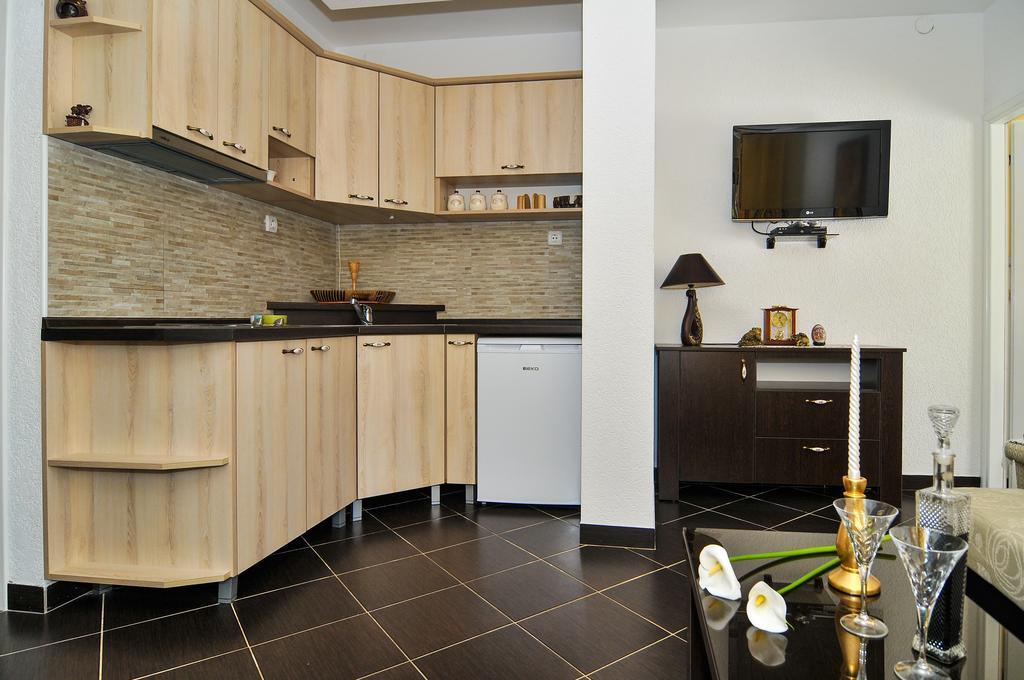 Apartments Scepanovic ティヴァト エクステリア 写真