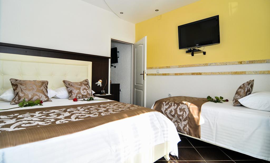 Apartments Scepanovic ティヴァト エクステリア 写真