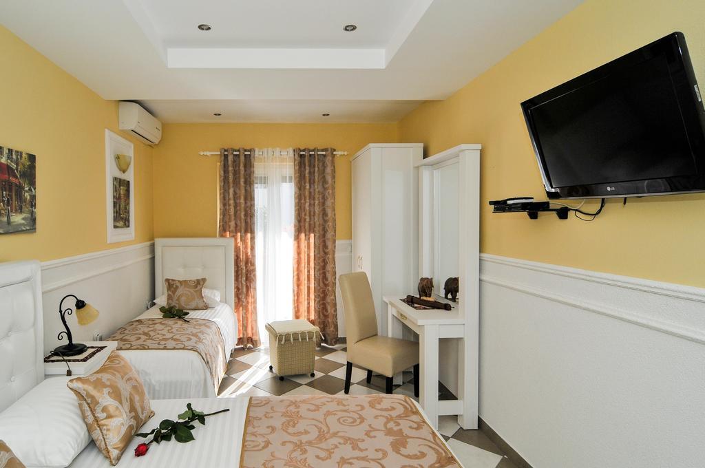 Apartments Scepanovic ティヴァト エクステリア 写真